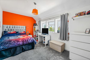 Bedroom- click for photo gallery